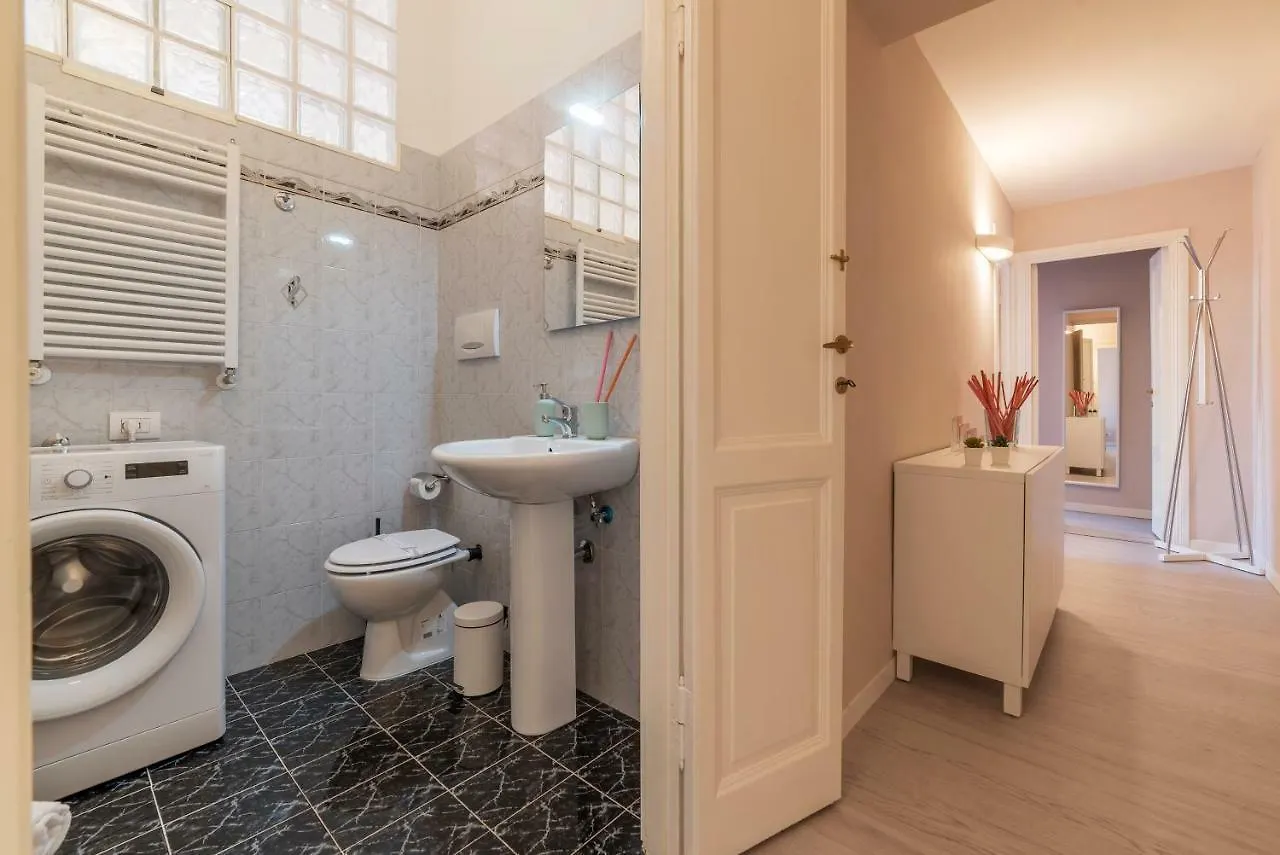 Castelfidardo Apartment - Charme Homes Rome Italy