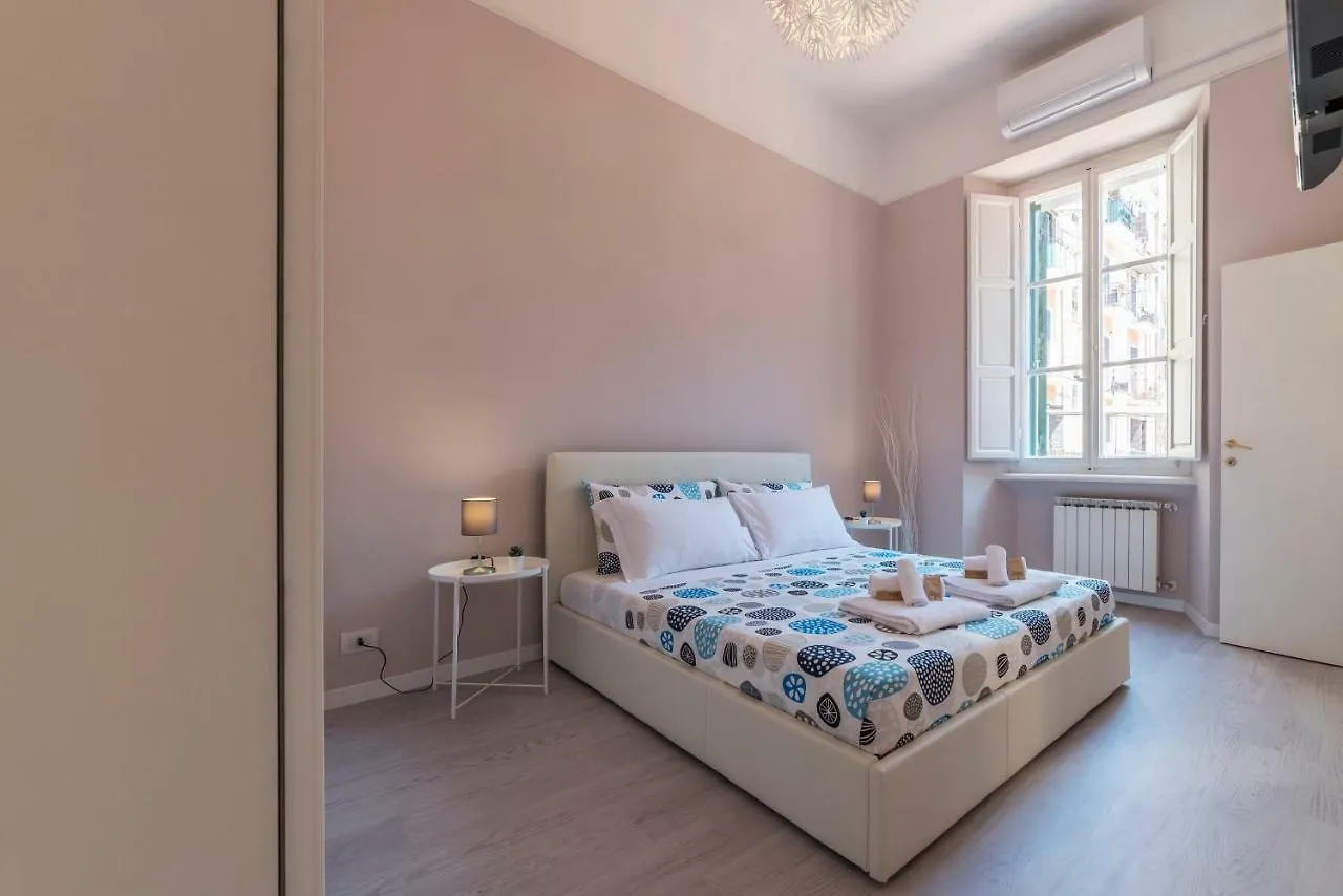 Castelfidardo Apartment - Charme Homes Rome Italy
